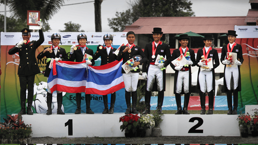 ขอแสดงความยินดีกับความสำเร็จของทัพนักกีฬาขี่ม้าทีมชาติไทย