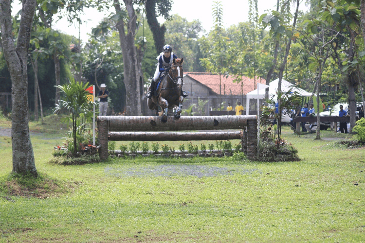 ขอแสดงความยินดีกับความสำเร็จของทัพนักกีฬาขี่ม้าทีมชาติไทย