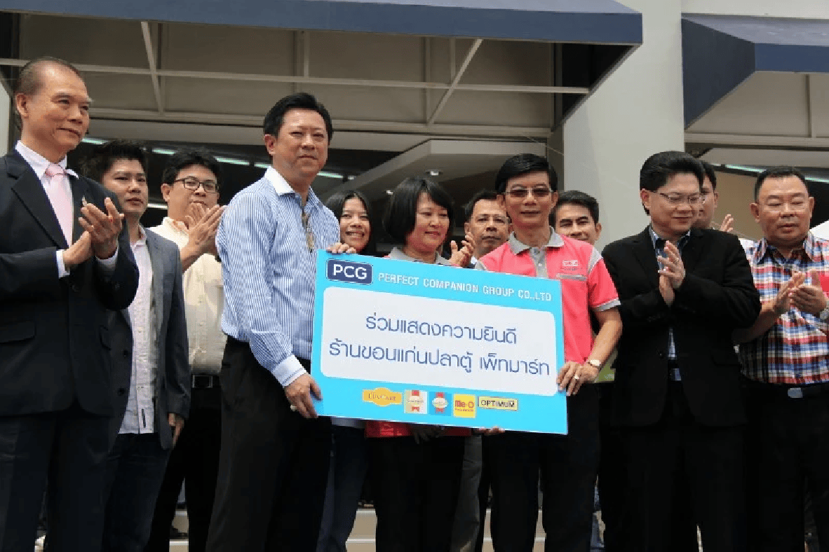 SmartHeart & Me-O ร่วมแสดงความยินดีกับร้านขอนแก่นปลาตู้ เพ็ทมาร์ท