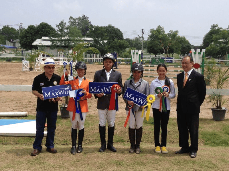 งาน “ FEI world jumping challenge & FEI children's international classic 2012 gold tour...